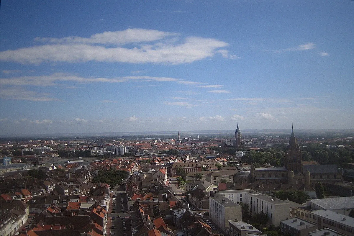 Calais vue depuis l'espace public